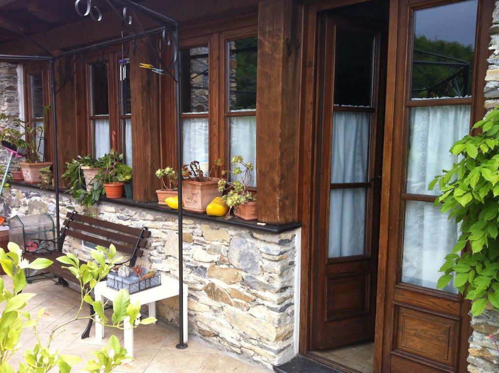 Bed & Breakfast Ca' Di Vissai Arnasco Buitenkant foto
